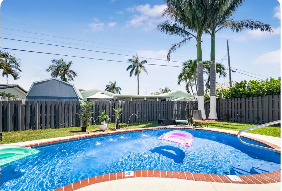 Amazing Home W Heated Pool 8 Mins To The Beach Lighthouse Point المظهر الخارجي الصورة