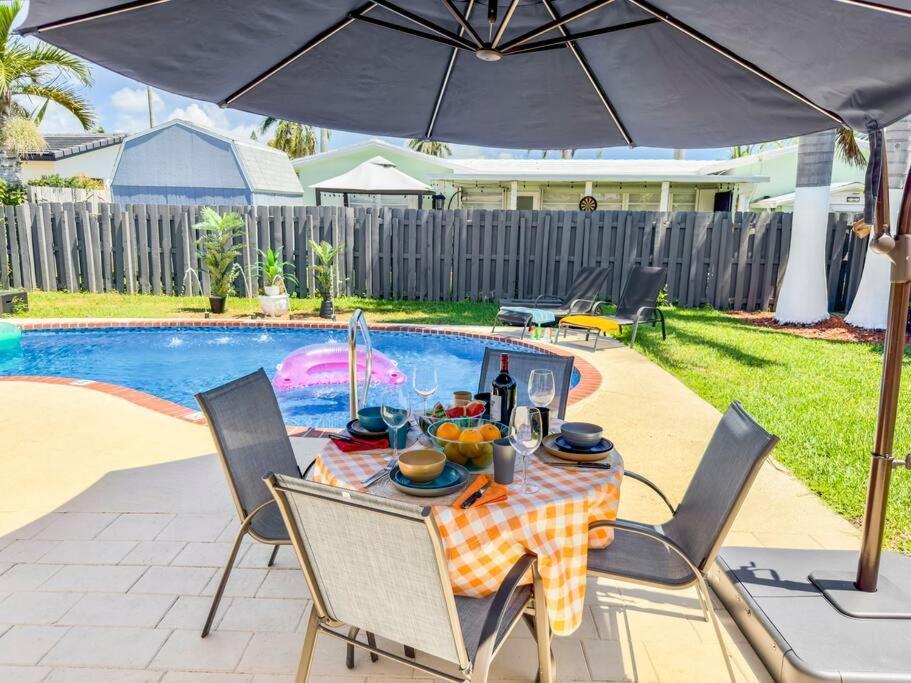 Amazing Home W Heated Pool 8 Mins To The Beach Lighthouse Point المظهر الخارجي الصورة