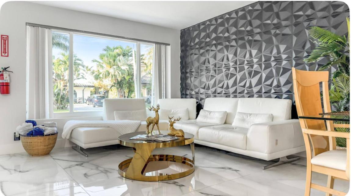 Amazing Home W Heated Pool 8 Mins To The Beach Lighthouse Point المظهر الخارجي الصورة