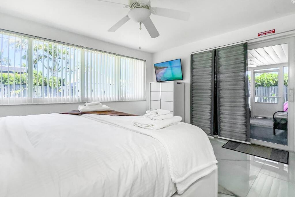 Amazing Home W Heated Pool 8 Mins To The Beach Lighthouse Point المظهر الخارجي الصورة