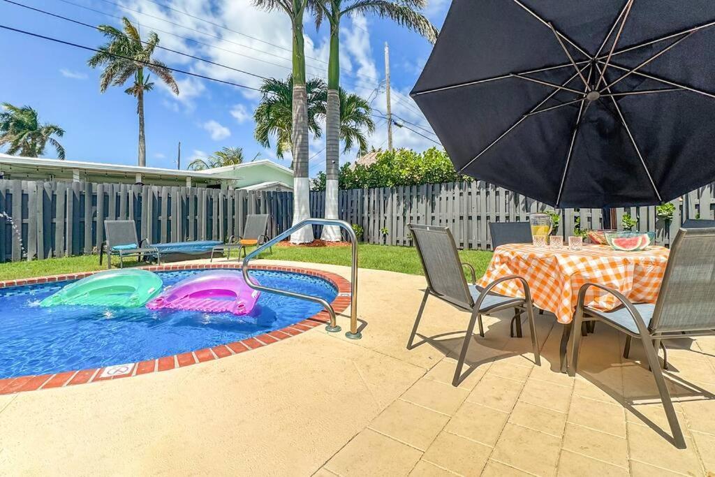 Amazing Home W Heated Pool 8 Mins To The Beach Lighthouse Point المظهر الخارجي الصورة