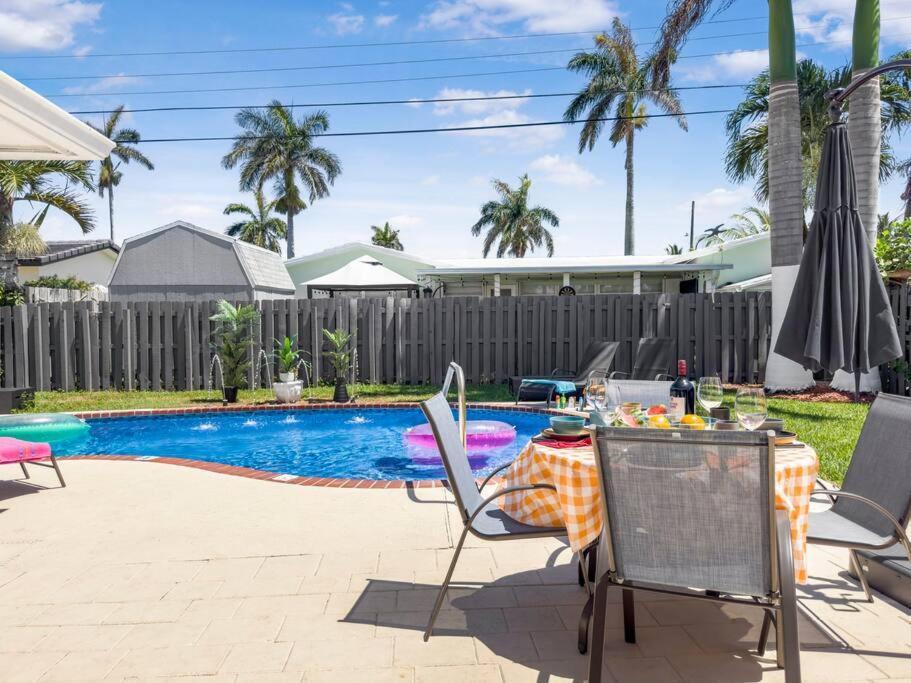 Amazing Home W Heated Pool 8 Mins To The Beach Lighthouse Point المظهر الخارجي الصورة