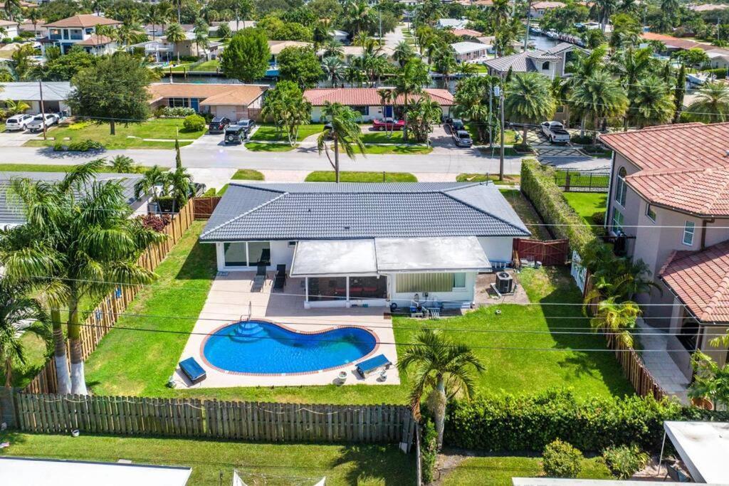 Amazing Home W Heated Pool 8 Mins To The Beach Lighthouse Point المظهر الخارجي الصورة