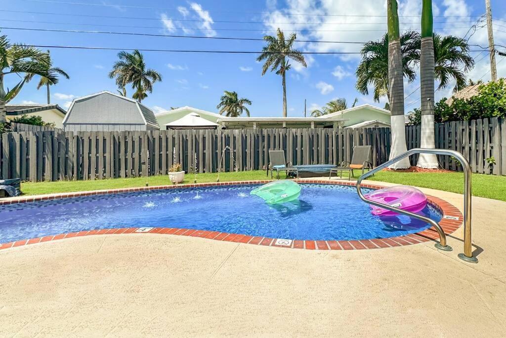Amazing Home W Heated Pool 8 Mins To The Beach Lighthouse Point المظهر الخارجي الصورة